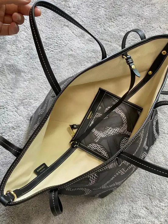 Official First Bag Ru BURBERRY TOTE 0508